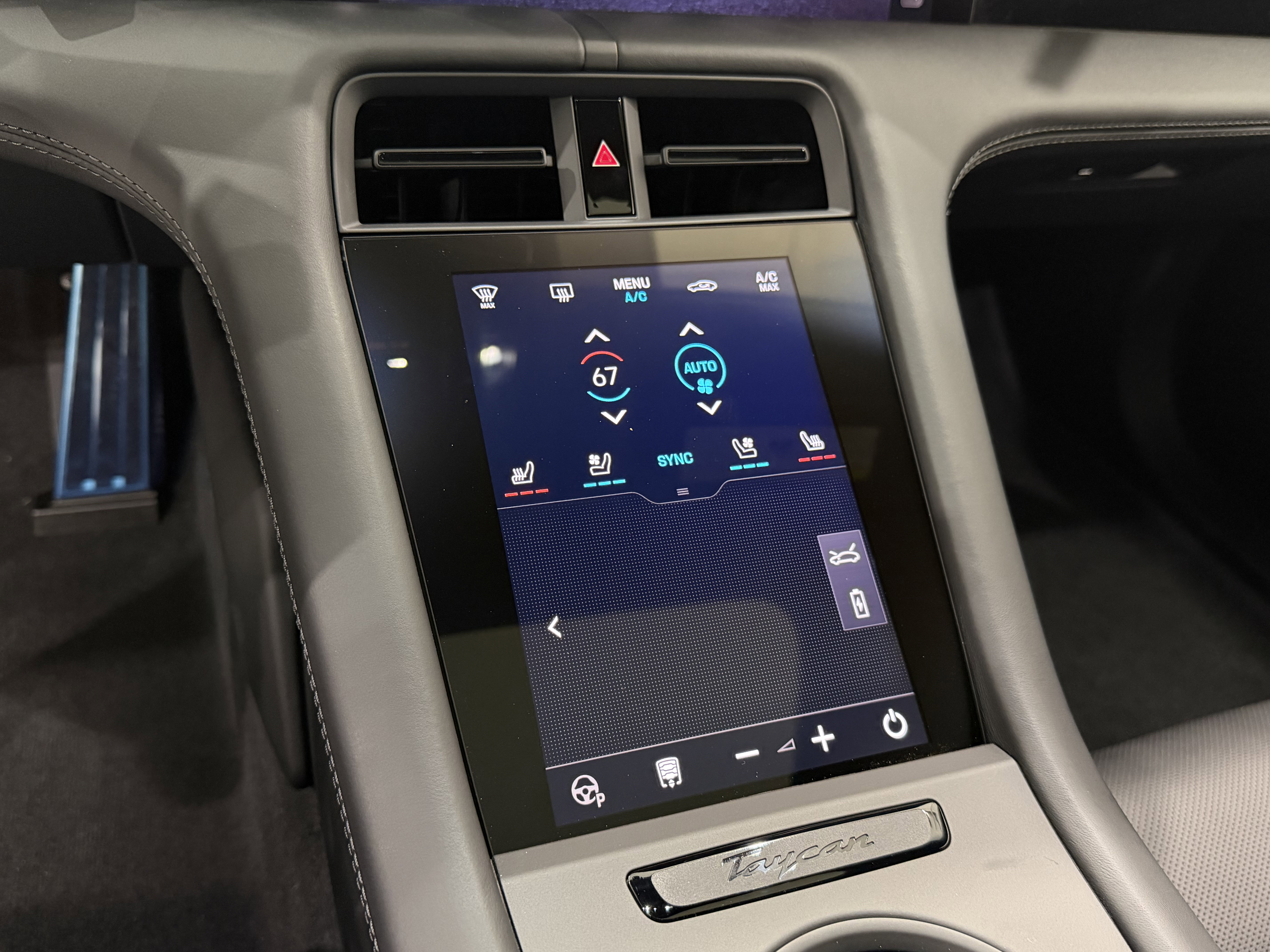 New 2026 Porsche Taycan GTS image 39