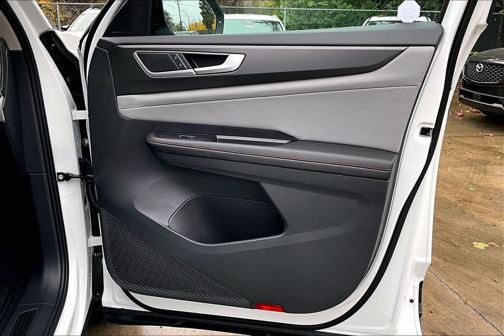 New 2026 Volkswagen Atlas Peak Edition image 28