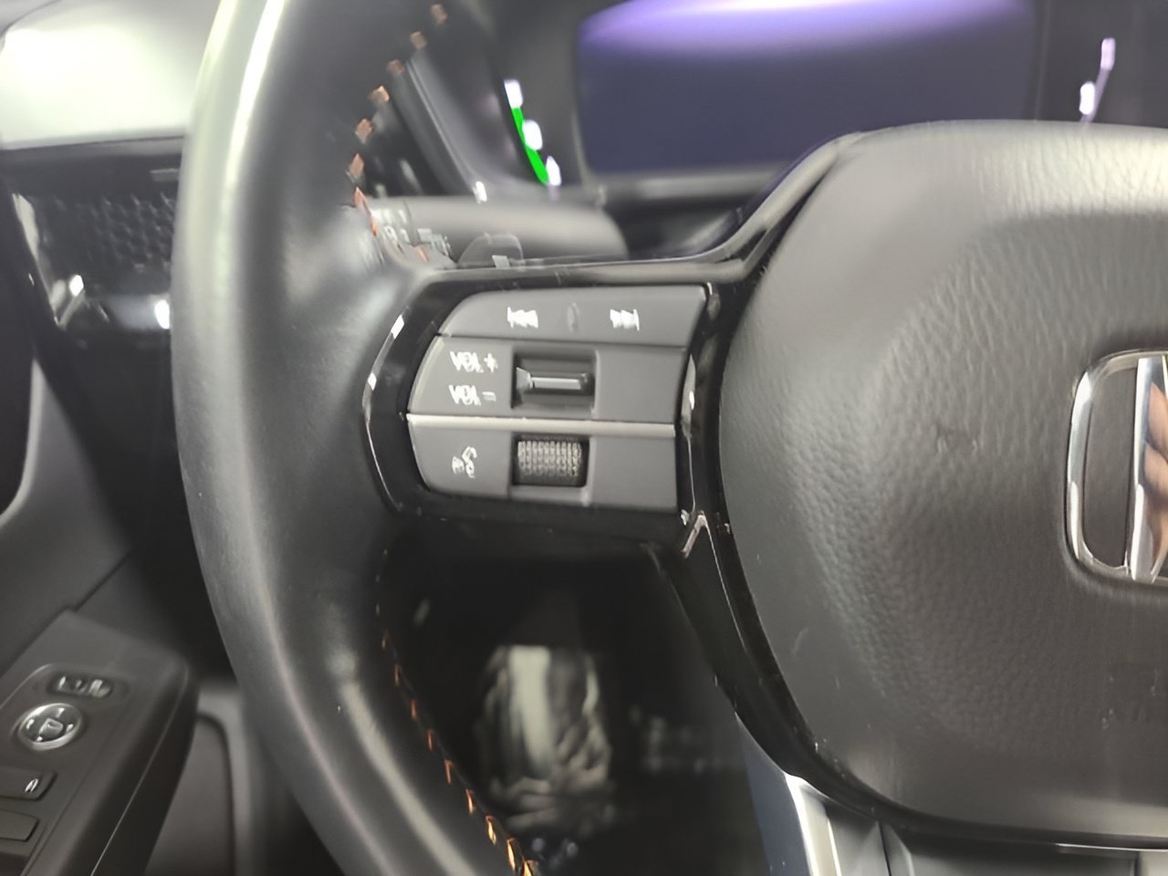 Used 2026 Honda CR-V Sport Touring image 28