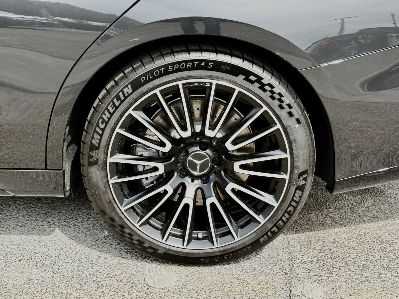 New 2026 Mercedes-Benz E 53 AMG e 4MATIC Sedan image 17