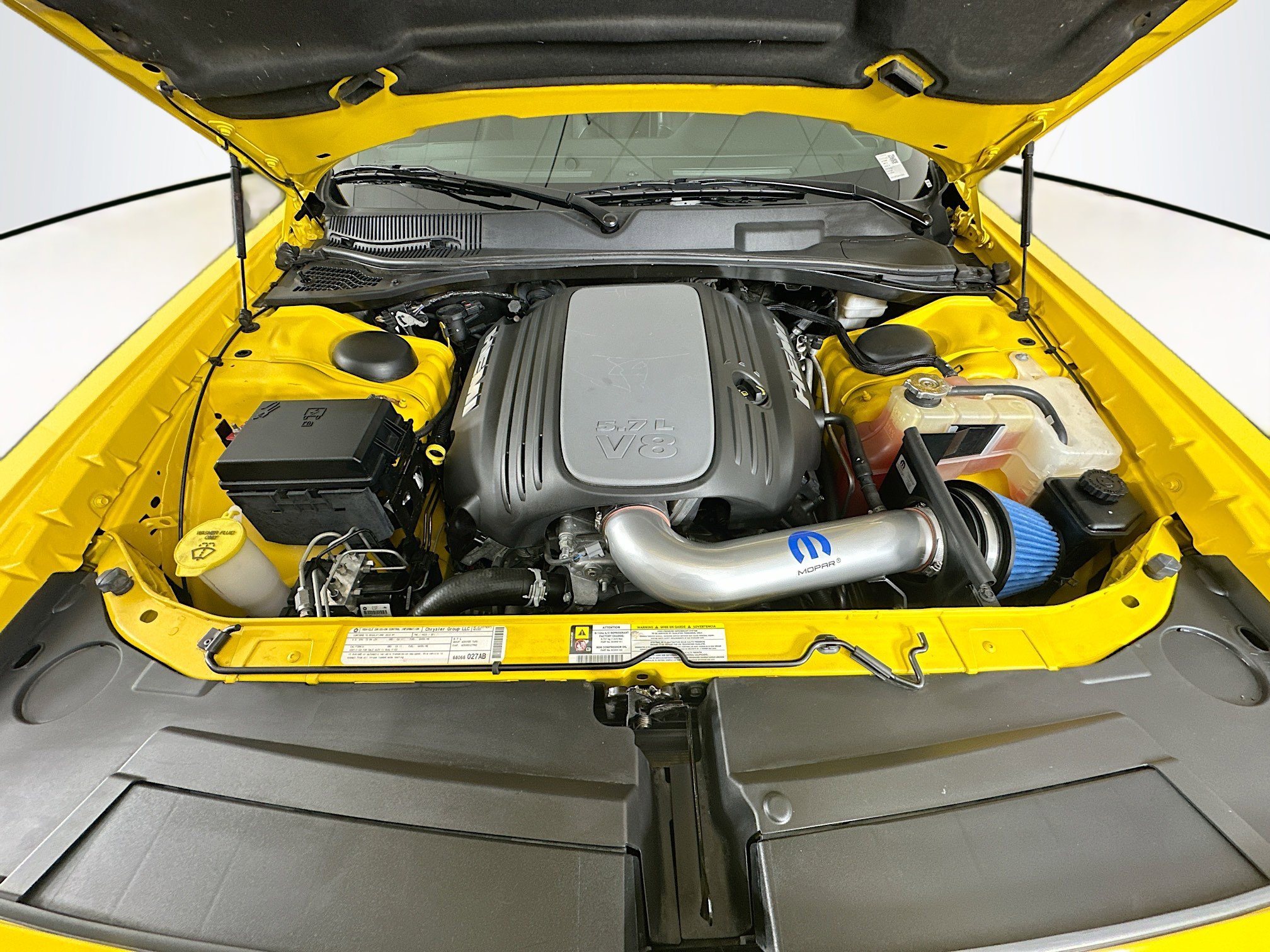 Used 2010 Dodge Challenger R/T RWD image 21