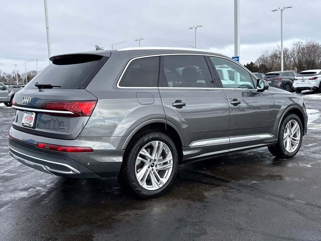 Used 2023 Audi Q7 2.0T Premium image 11