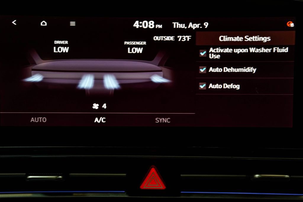 Used 2021 Hyundai Elantra Limited FWD image 33
