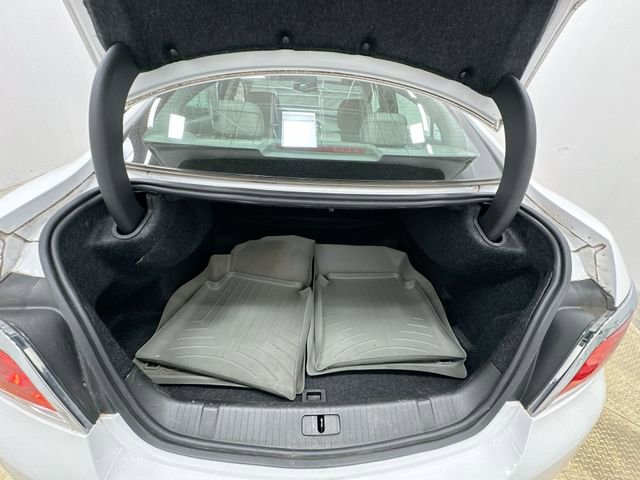 Used 2013 Buick LaCrosse Leather FWD image 20