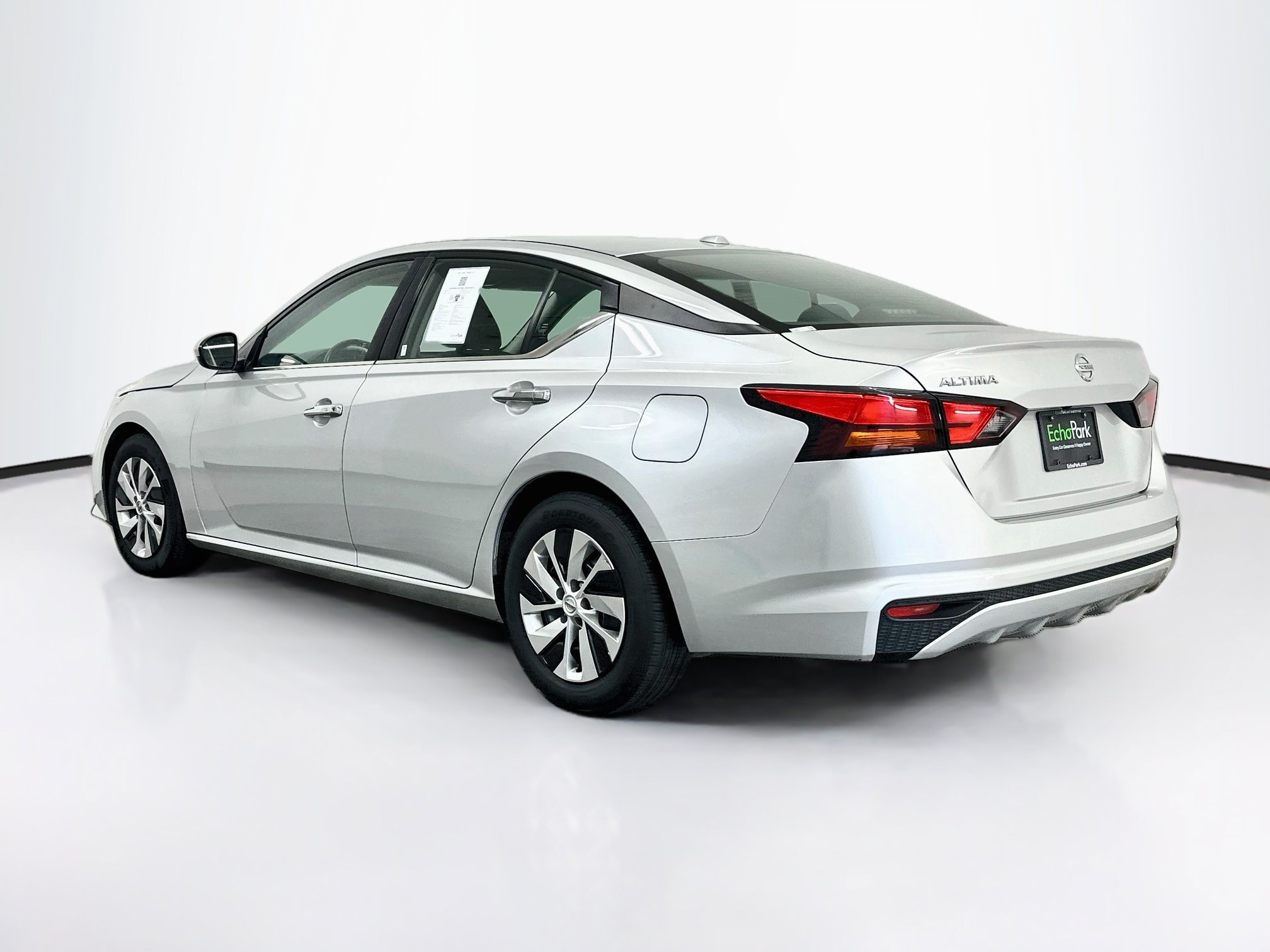 Used 2019 Nissan Altima 2.5 S FWD image 5