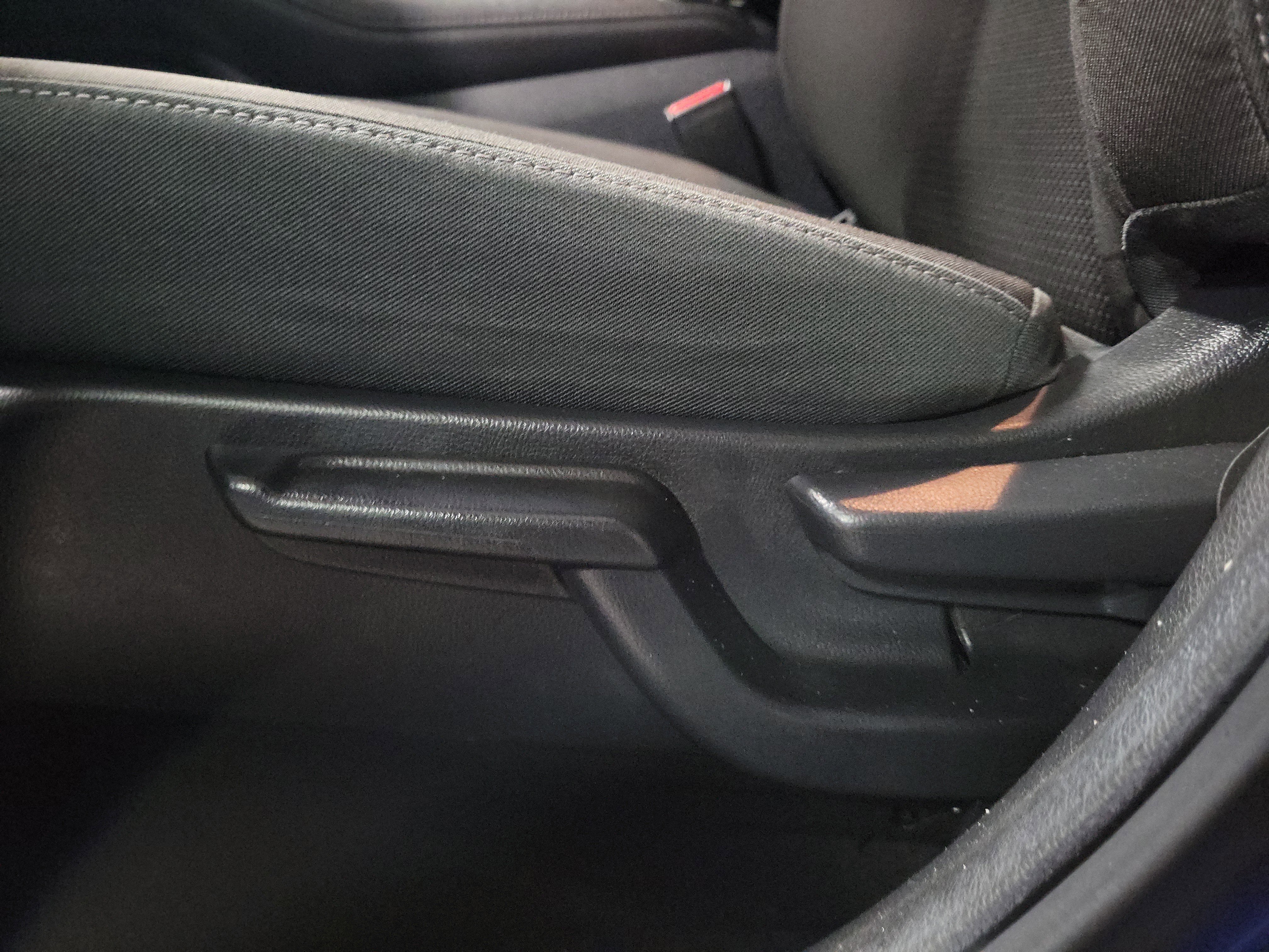 Used 2021 Honda HR-V Sport image 19