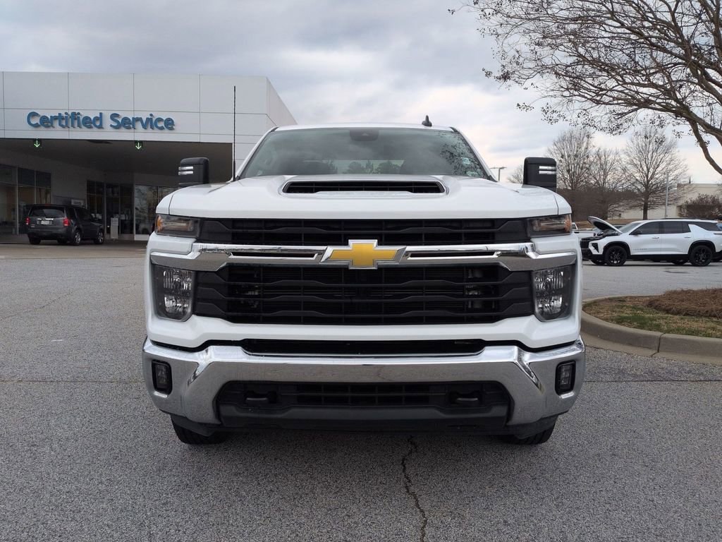 Used 2025 Chevrolet Silverado 2500 LT w/ Convenience Package image 3