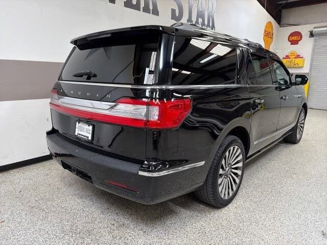 Used 2019 Lincoln Navigator L Reserve AWD/4WD image 36