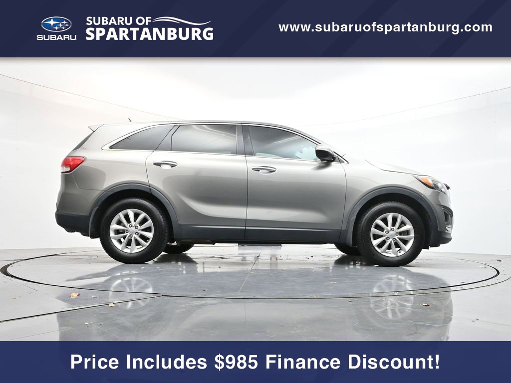 Used 2016 Kia Sorento L image 30