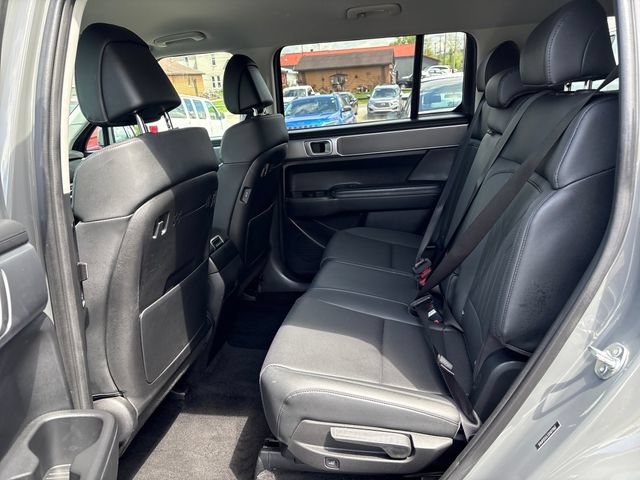 Used 2025 Hyundai Santa Fe SEL AWD/4WD image 20