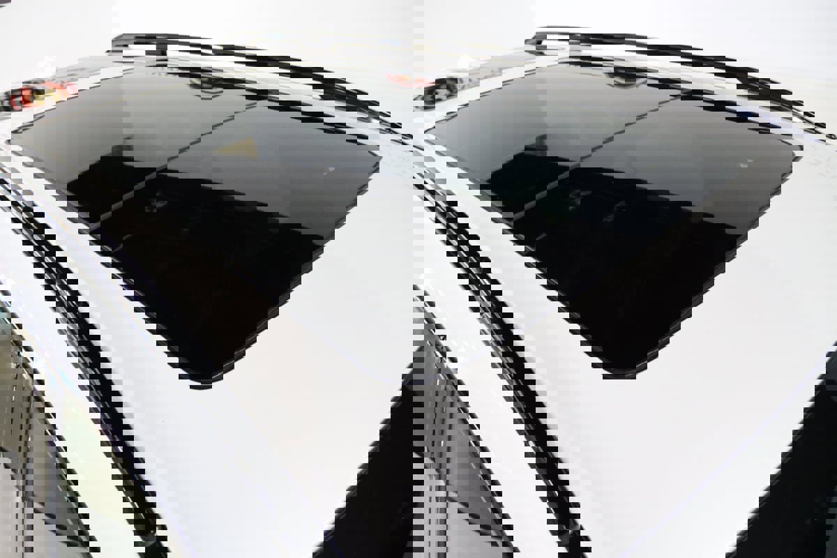 Used 2024 BMW X7 M60i image 9