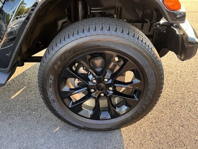 Used 2021 Jeep Wrangler Unlimited Sahara AWD/4WD image 15