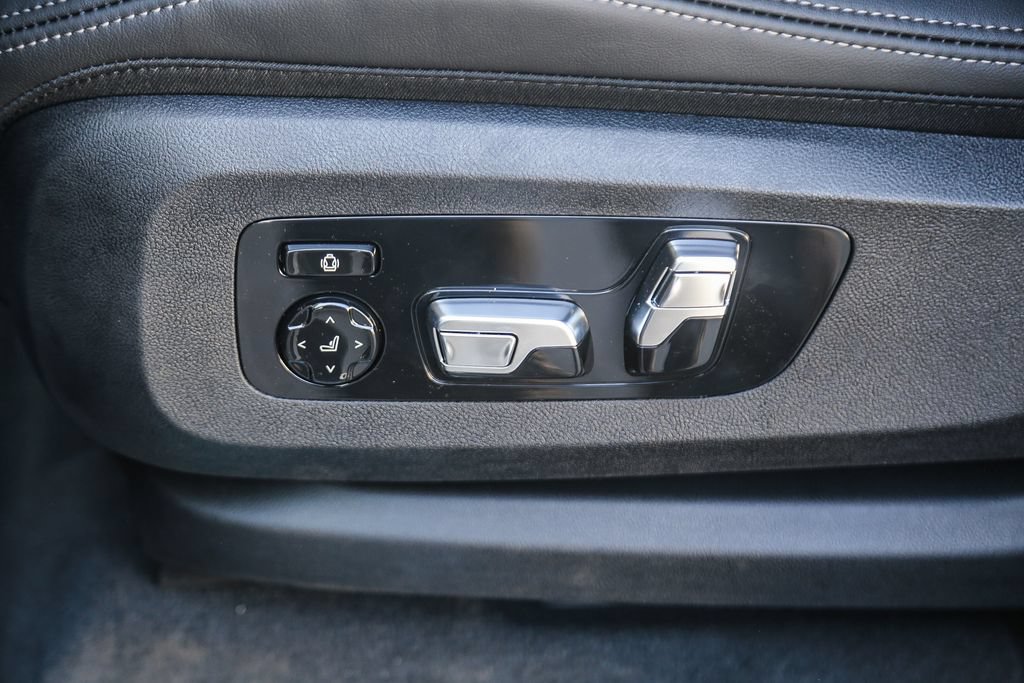 New 2026 BMW X5 M60i w/ Executive Package AWD/4WD image 18