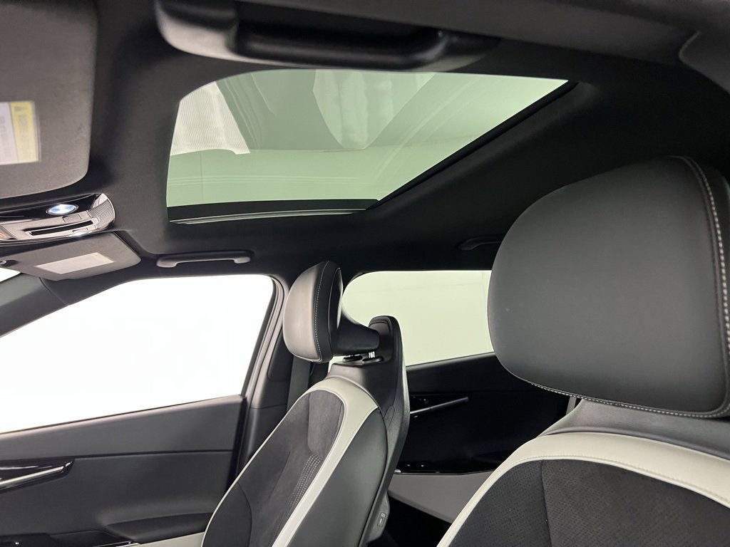 Used 2023 Kia EV6 GT-Line w/ GT-Line Suede Seat Package image 25