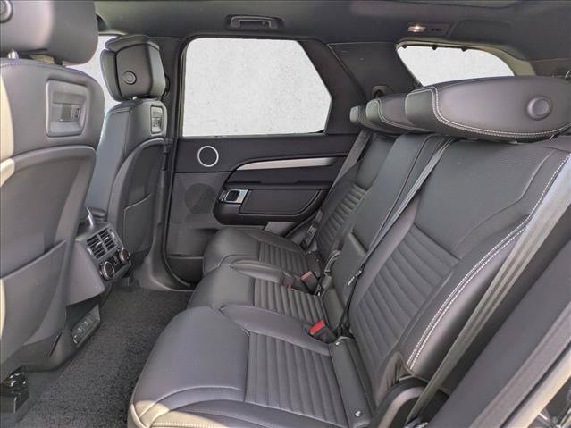 New 2026 Land Rover Discovery Dynamic SE AWD/4WD image 16