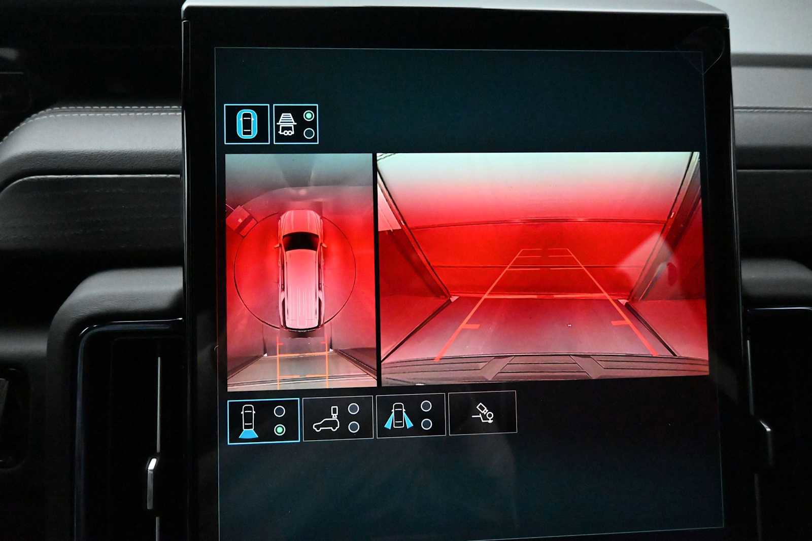 New 2026 GMC Yukon XL AT4 Ultimate w/ LPO, Floor Liner Package AWD/4WD image 14