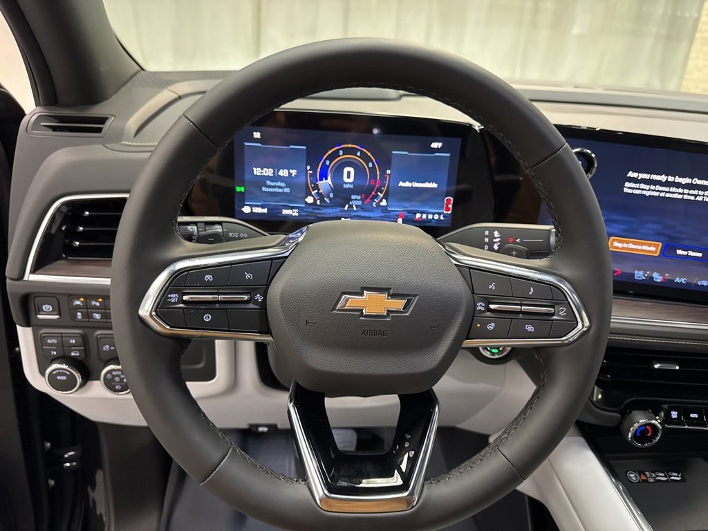 New 2026 Chevrolet Suburban Premier image 26