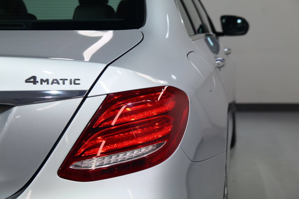 Certified 2020 Mercedes-Benz E 350 4MATIC Sedan image 15