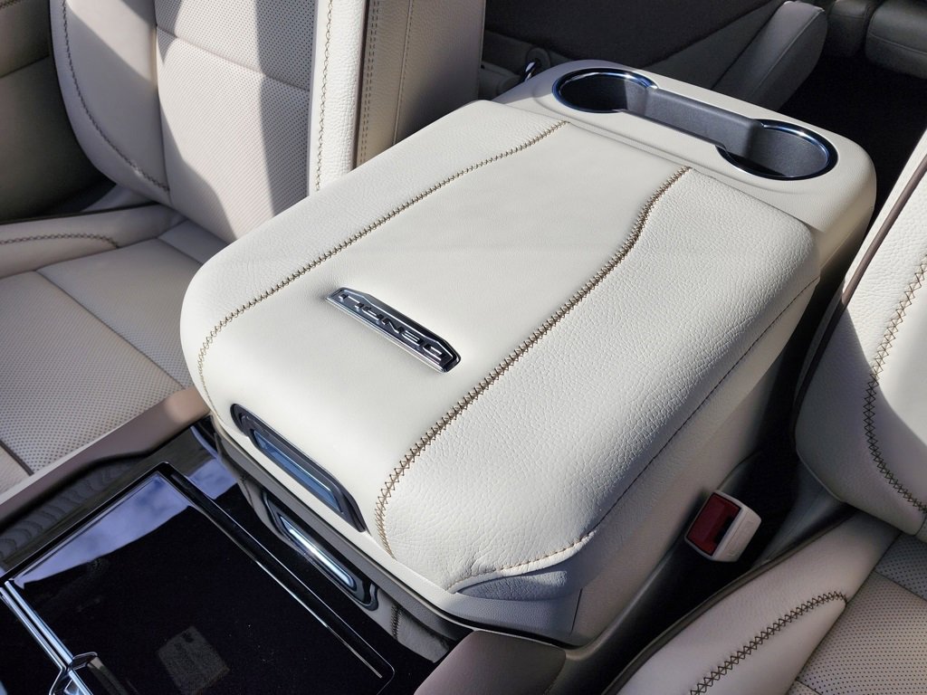 New 2026 GMC Yukon XL Denali w/ Sun & Power Step Package image 36