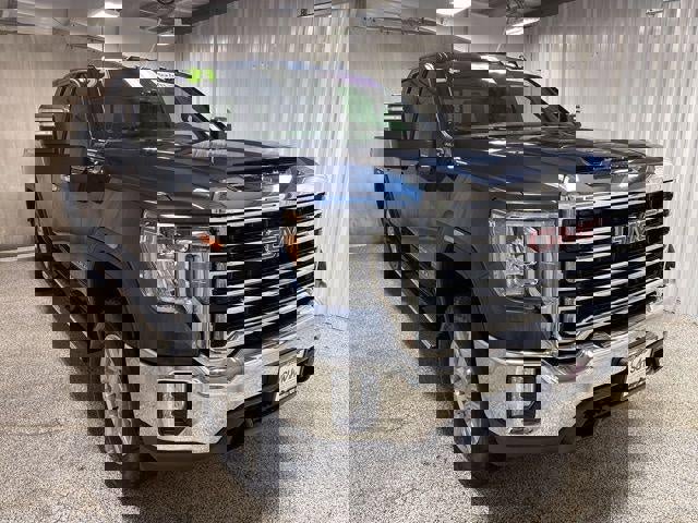 Used 2021 GMC Sierra 2500 SLT image 3