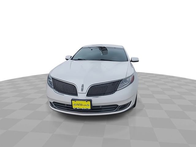 Used 2013 Lincoln MKS FWD image 3
