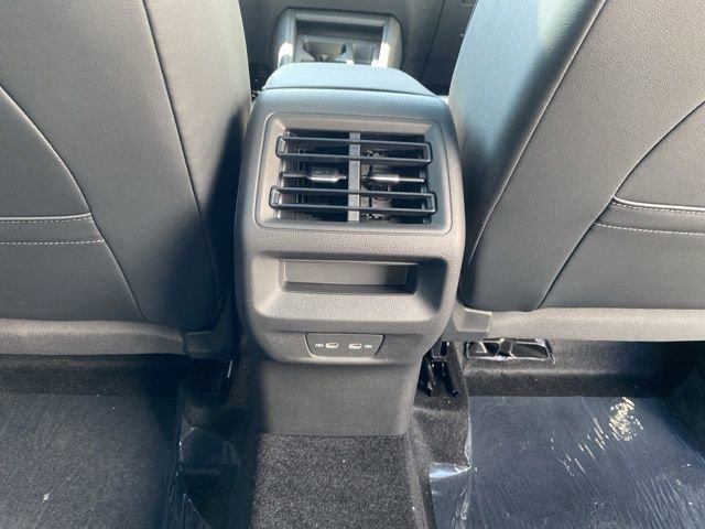 New 2025 Volkswagen Tiguan SE image 56