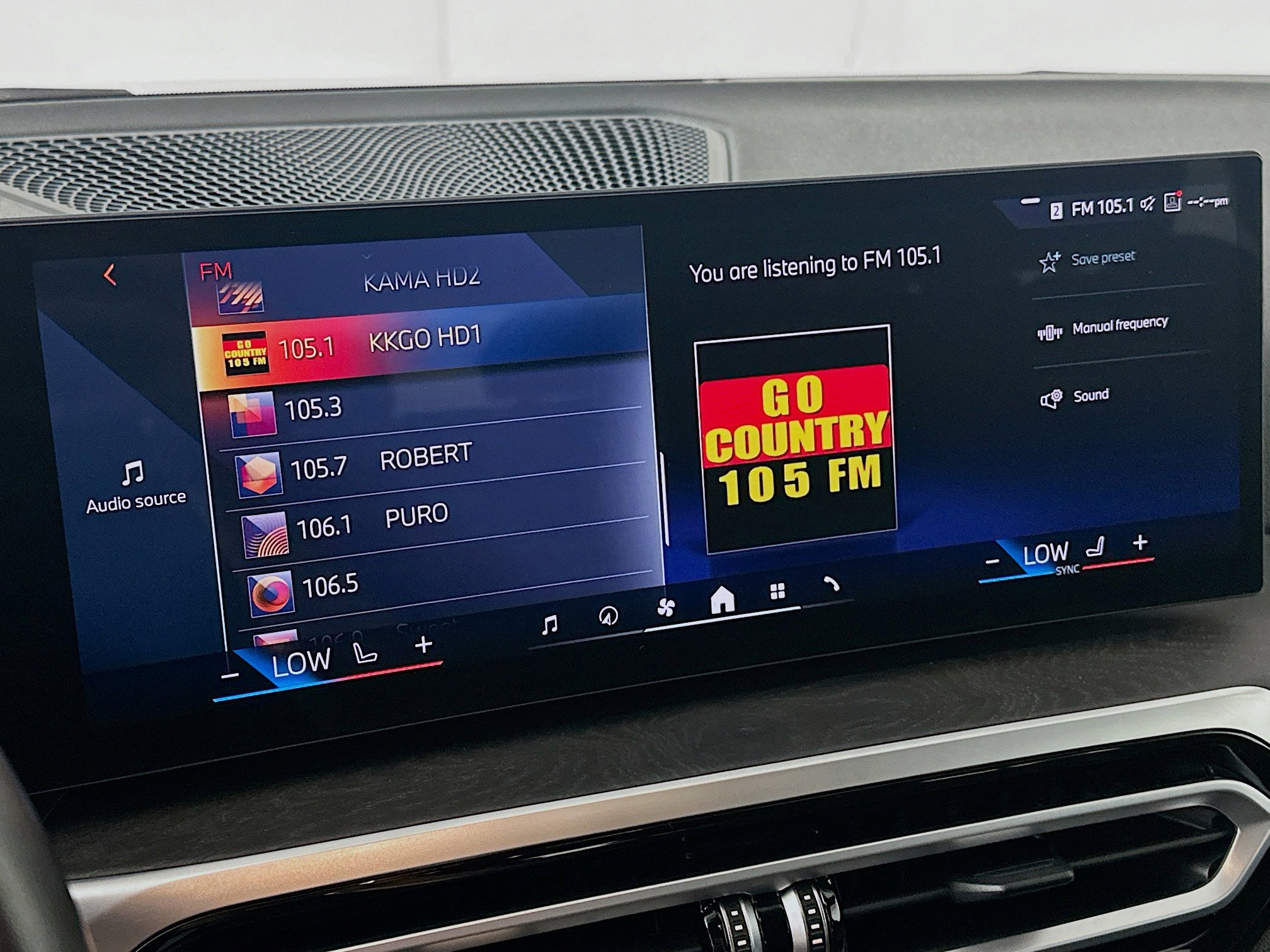 Used 2024 BMW i4 eDrive35 w/ Convenience Package image 21