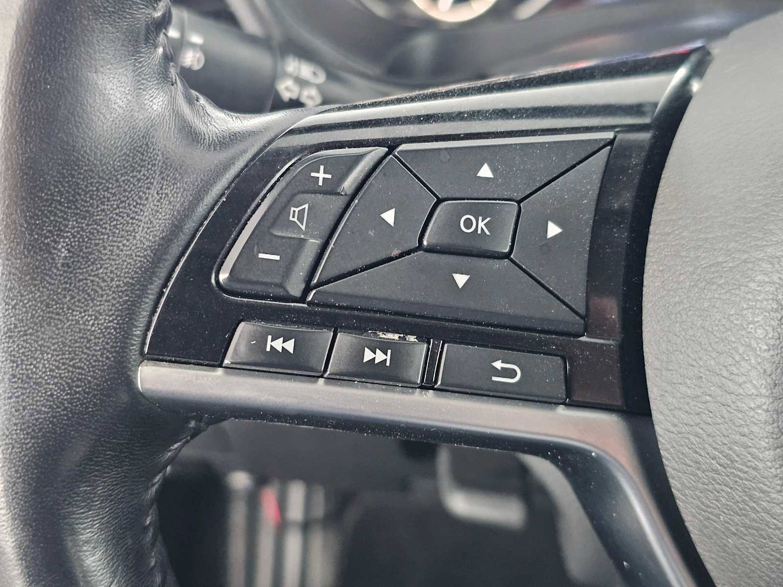 Used 2020 Nissan Altima 2.5 SV image 27