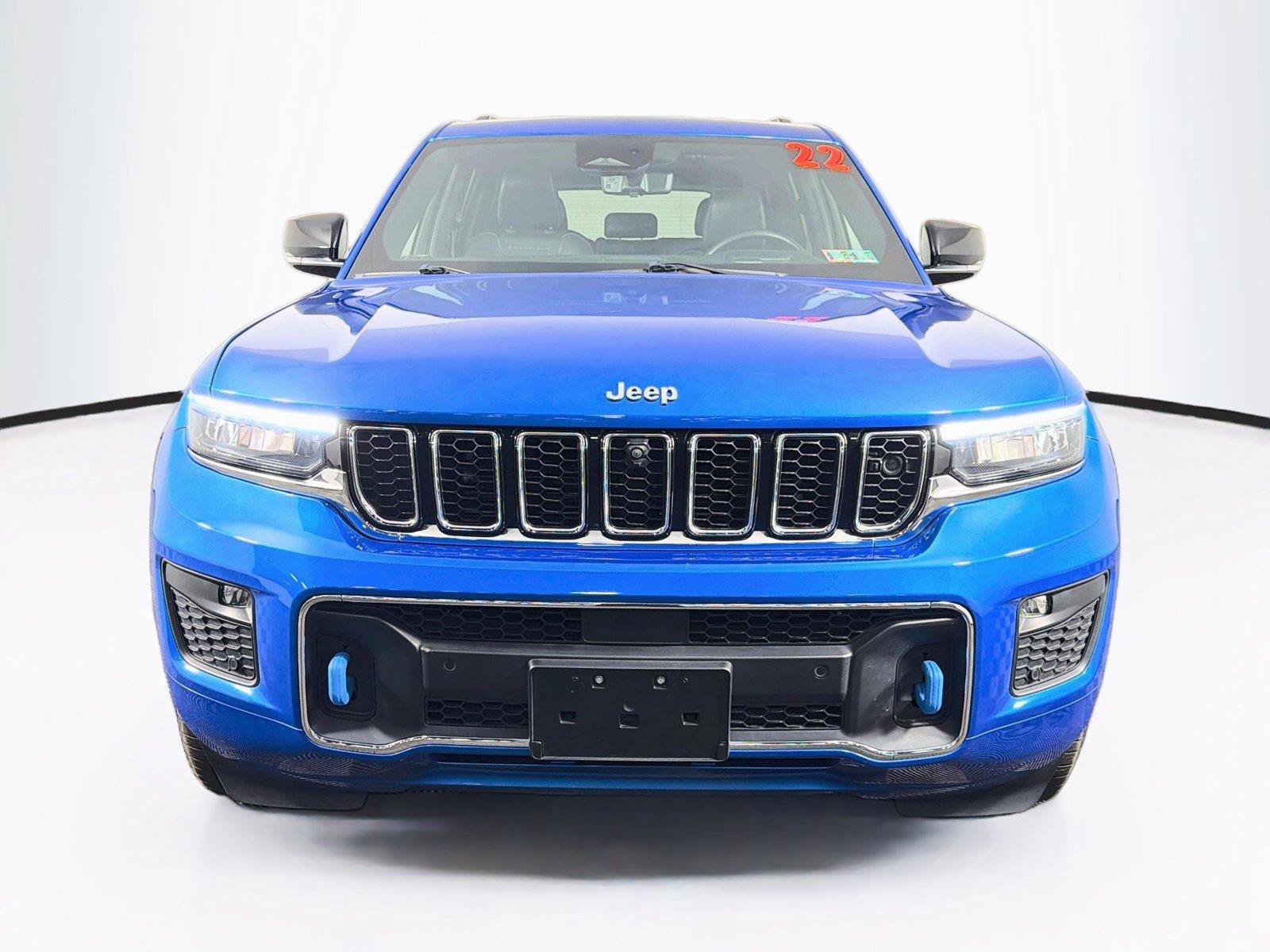 Used 2022 Jeep Grand Cherokee Overland w/ Advanced Protech Group III AWD/4WD image 6