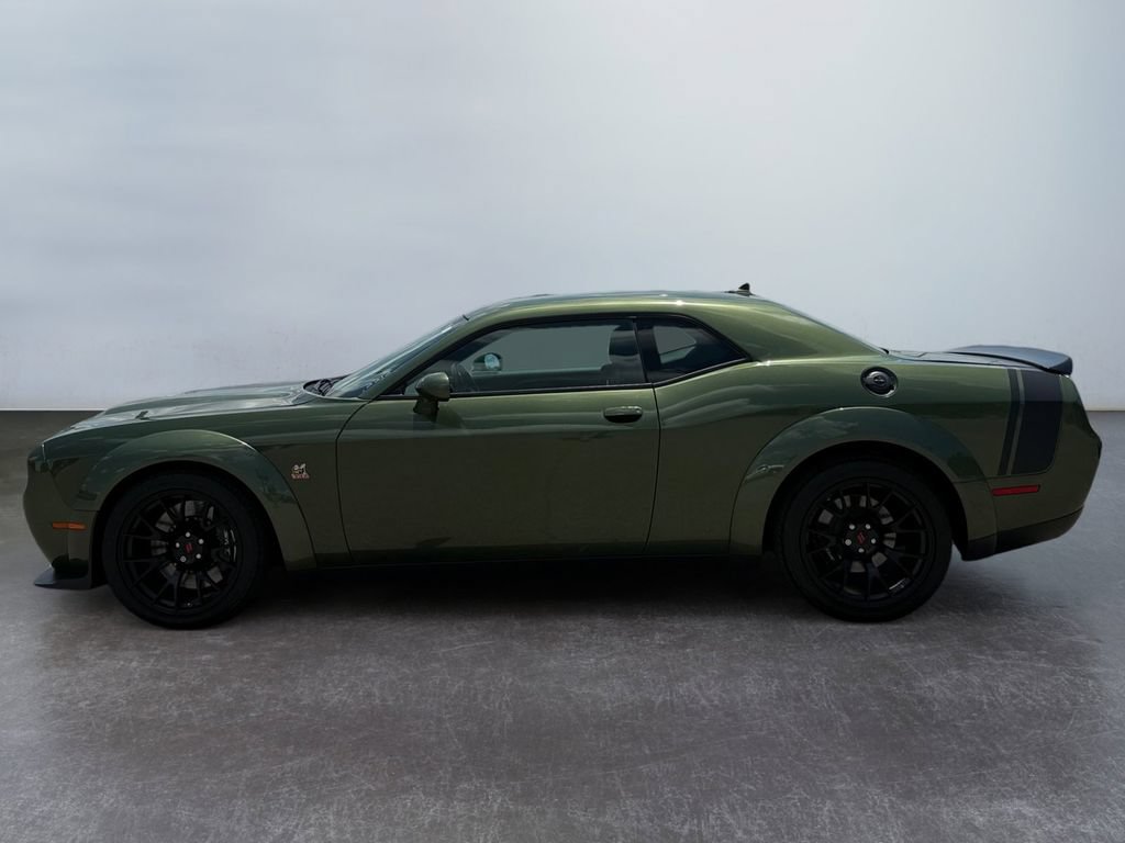 Used 2022 Dodge Challenger R/T Scat Pack RWD image 6