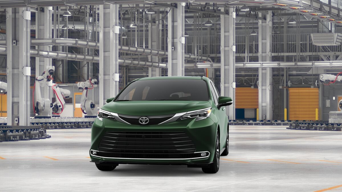 New 2026 Toyota Sienna Platinum AWD/4WD image 18