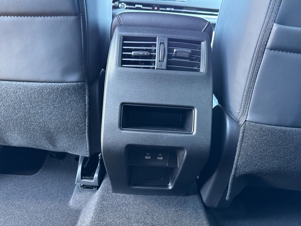 New 2026 Mitsubishi Outlander LE FWD image 39