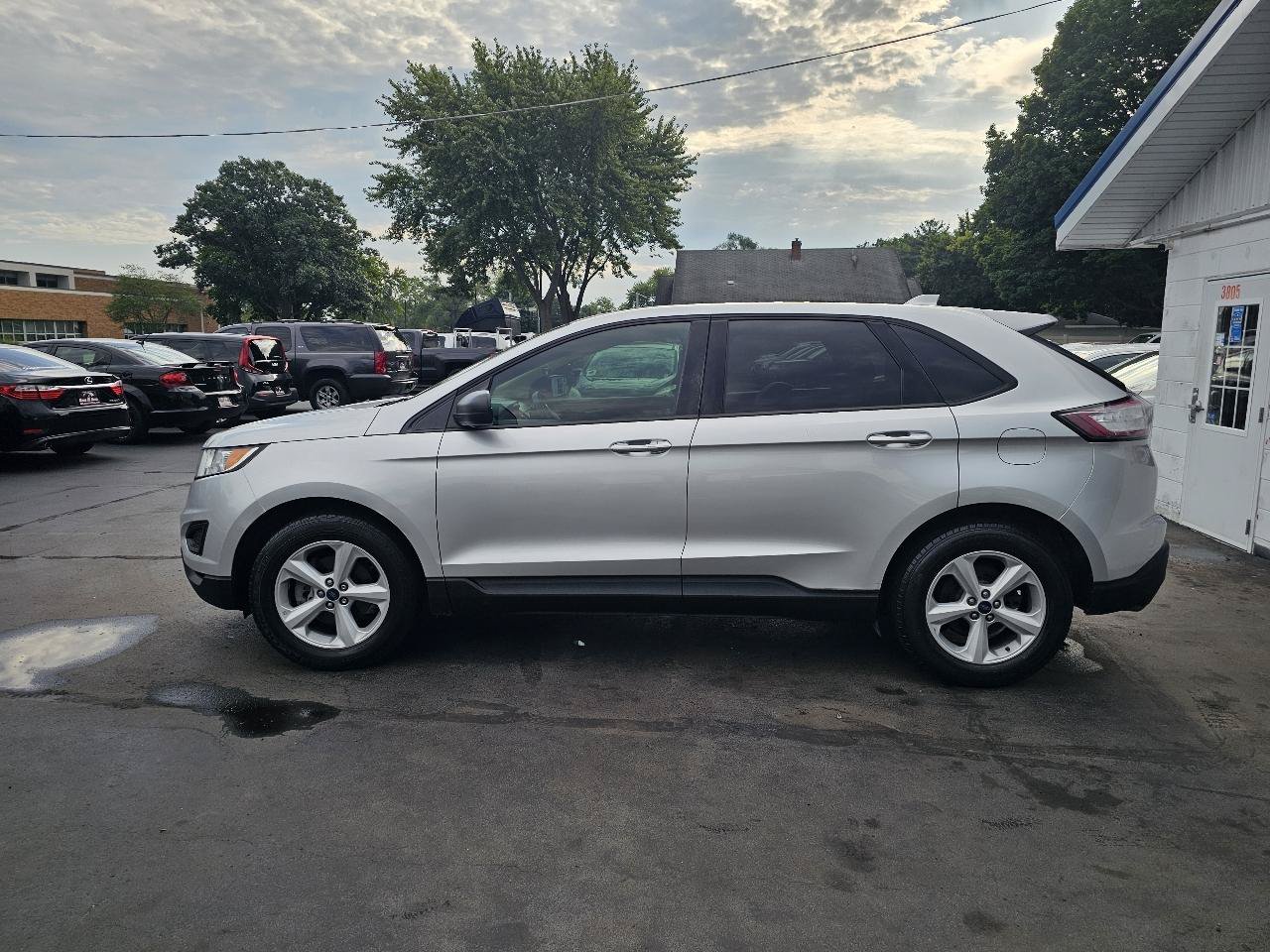 Used 2015 Ford Edge SE FWD image 6