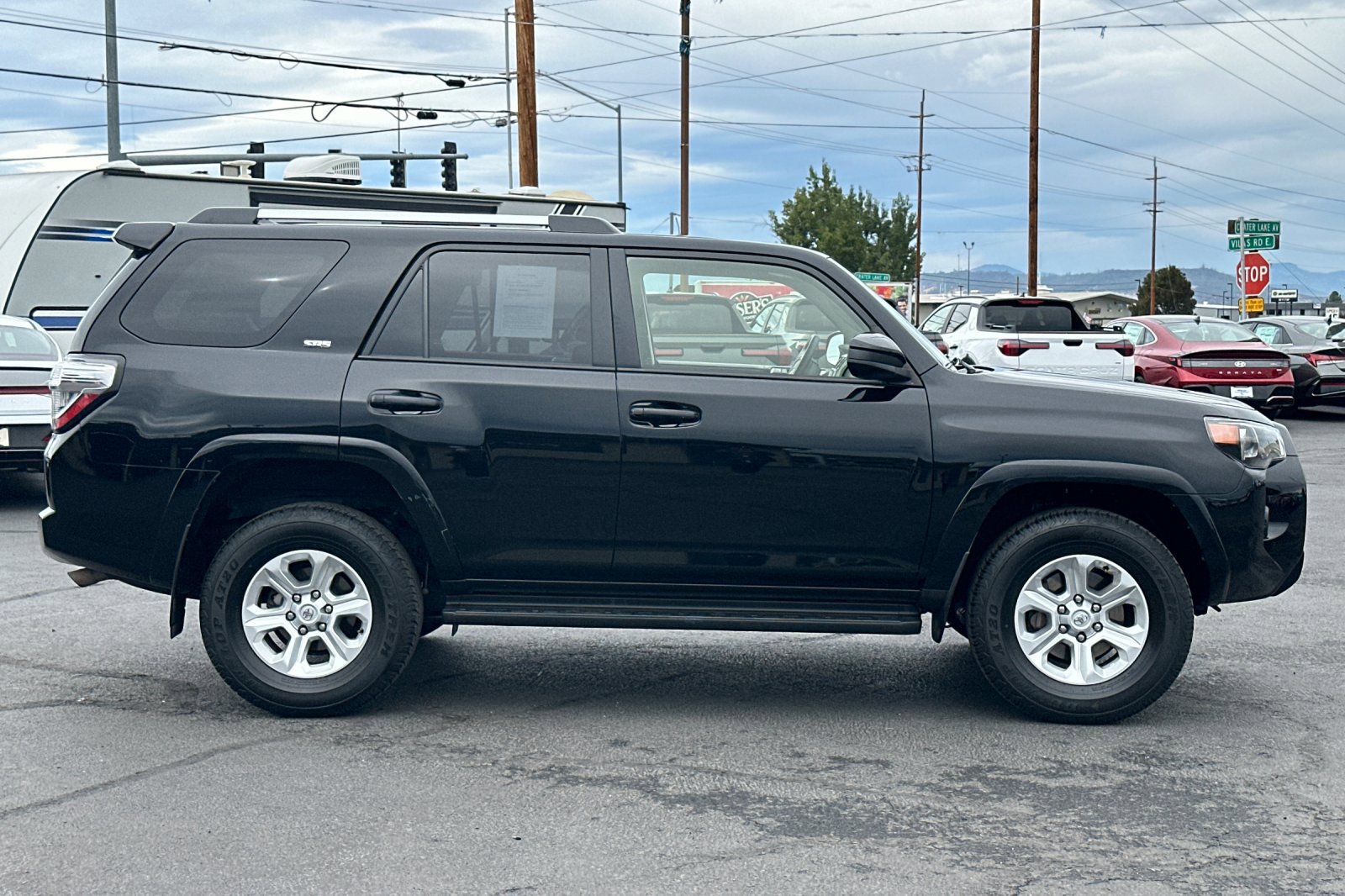 Used 2024 Toyota 4Runner SR5 image 3