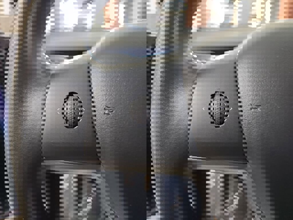 Used 2018 Tesla Model 3 Long Range image 19