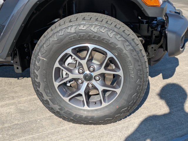 New 2026 Jeep Gladiator Sport AWD/4WD image 12