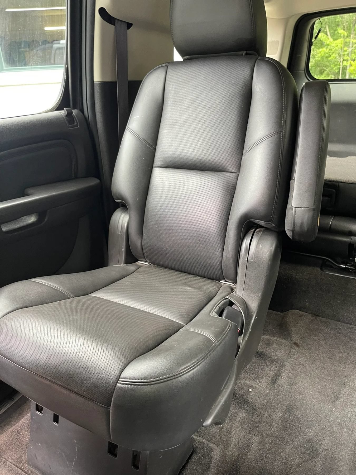 Used 2013 GMC Yukon XL Denali AWD/4WD image 18