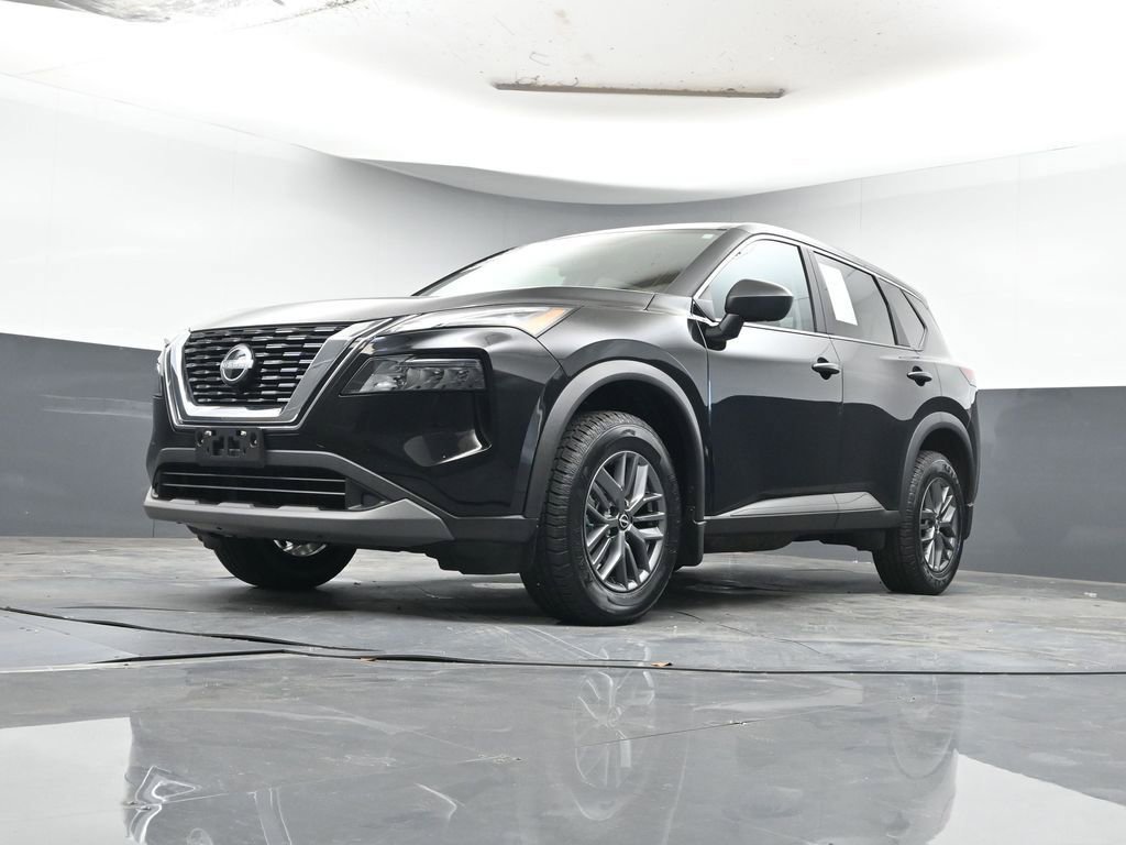 Used 2023 Nissan Rogue S image 24