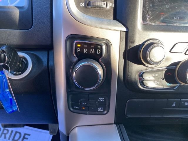 Used 2019 RAM 1500 Classic SLT image 29