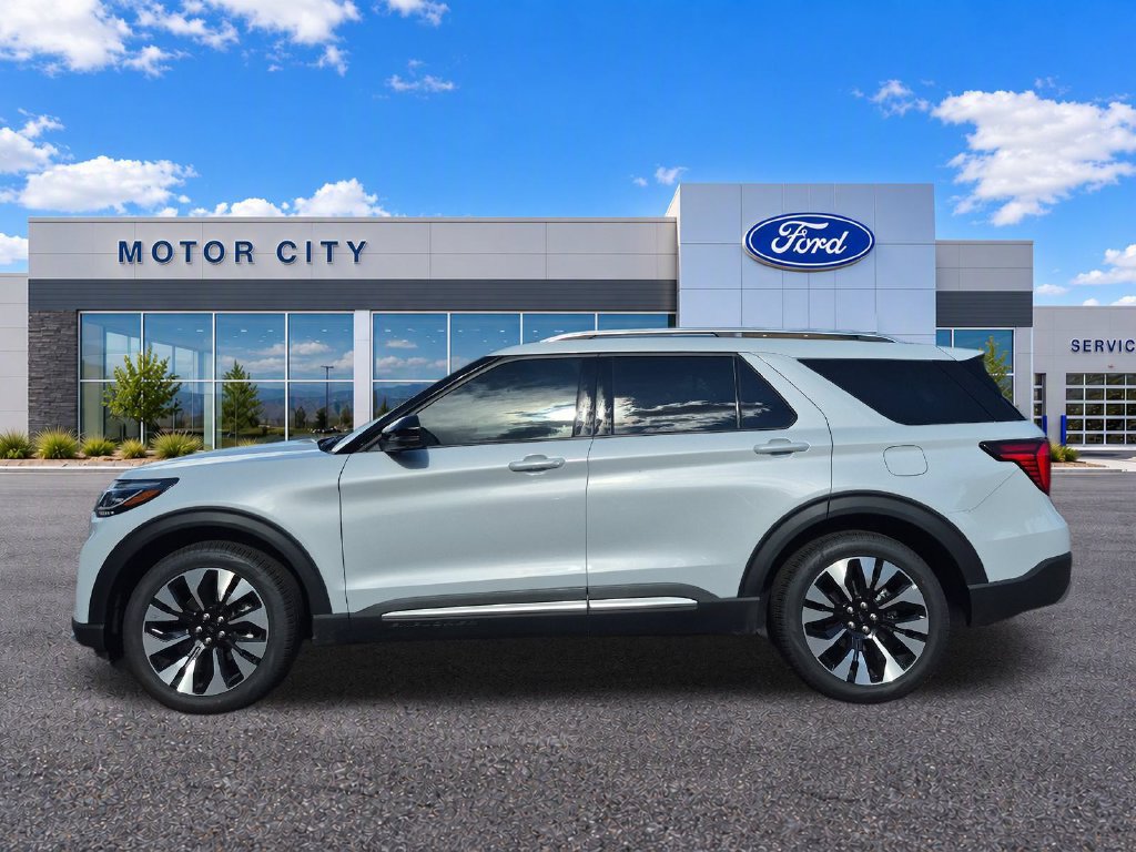 New 2026 Ford Explorer Platinum w/ LUX Leather Package AWD/4WD image 2