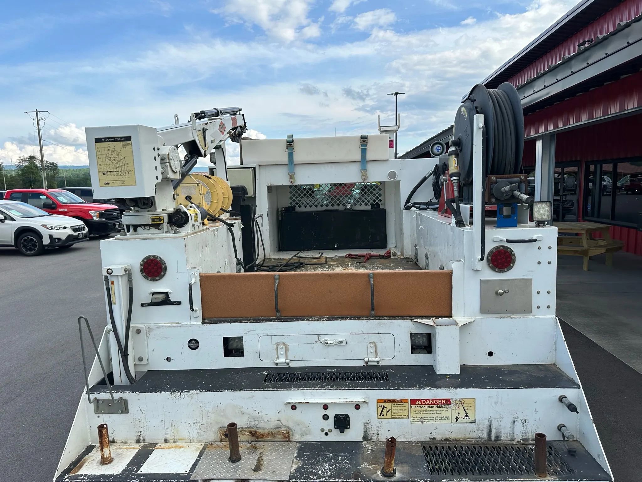 Used 2017 Ford F550 XL 179  W.B. 4D image 17