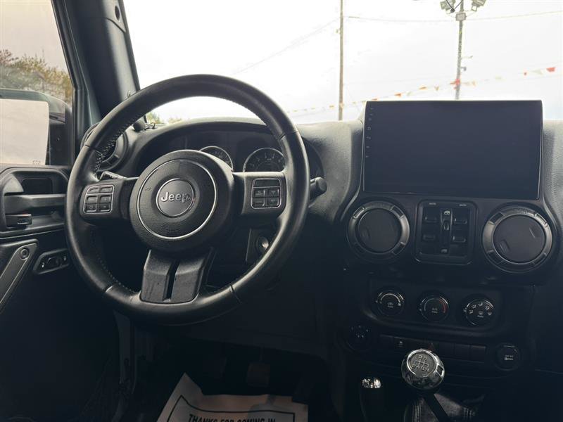 Used 2015 Jeep Wrangler Unlimited Sport w/ Quick Order Package 23S AWD/4WD image 18