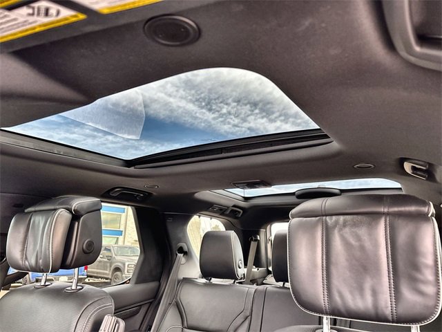 Used 2022 Land Rover Discovery HSE R-Dynamic image 28