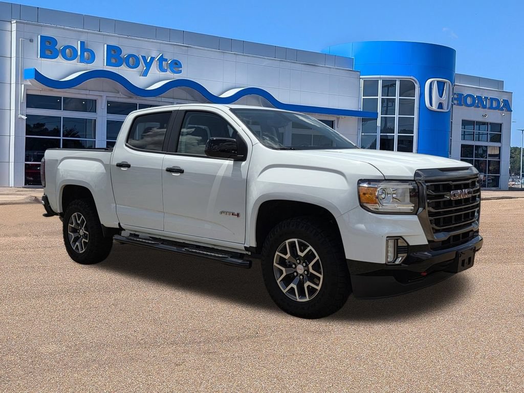 Used 2022 GMC Canyon AT4 w/ Trailering Package AWD/4WD image 3