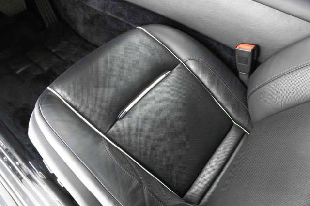 Used 2015 Rolls-Royce Wraith image 30