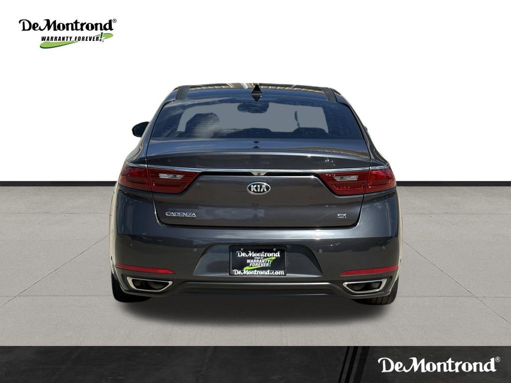 Used 2018 Kia Cadenza Limited FWD image 6