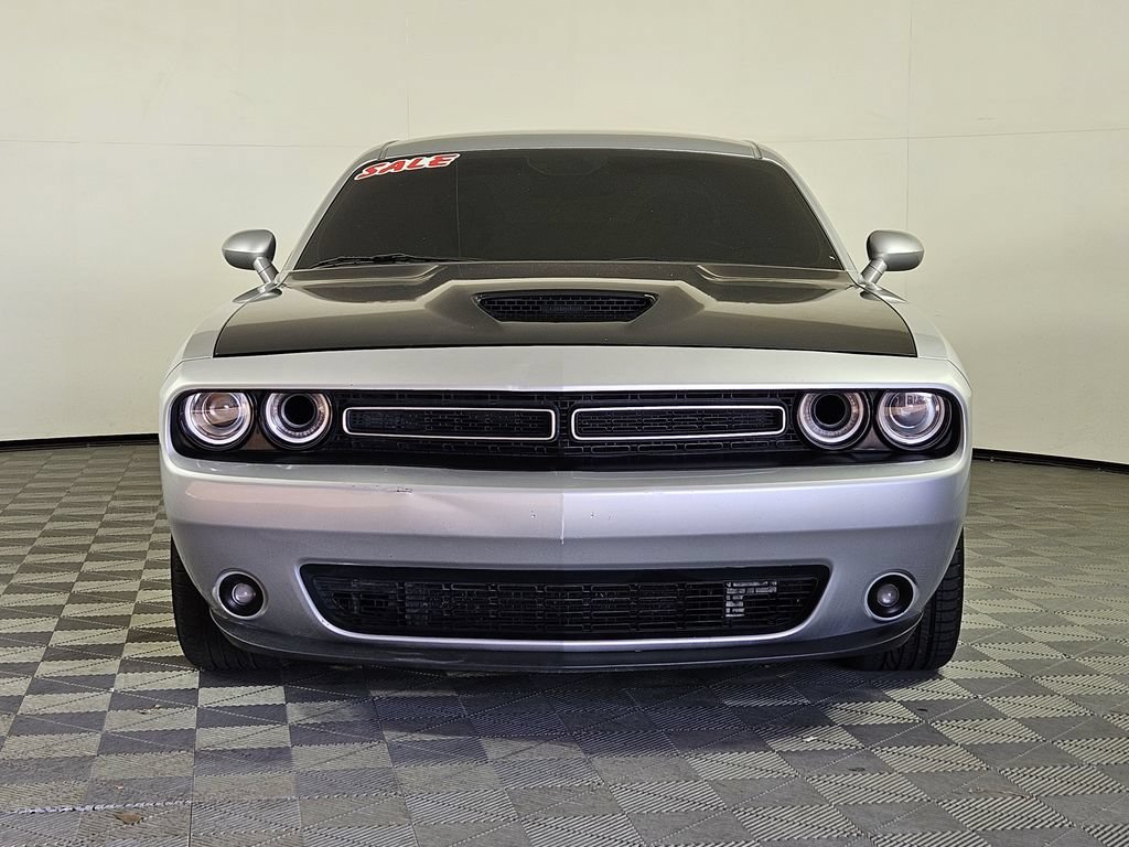 Used 2021 Dodge Challenger R/T RWD image 2