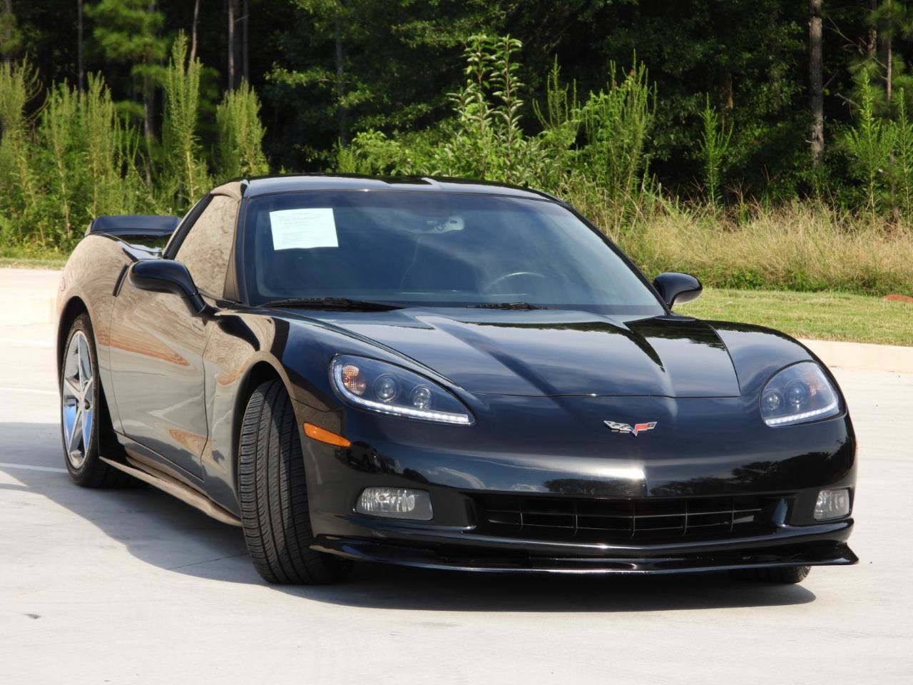 Used 2011 Chevrolet Corvette w/ 3LT w/ Preferred Equipment Group RWD image 10