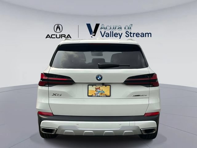Used 2025 BMW X5 xDrive50e AWD/4WD image 7