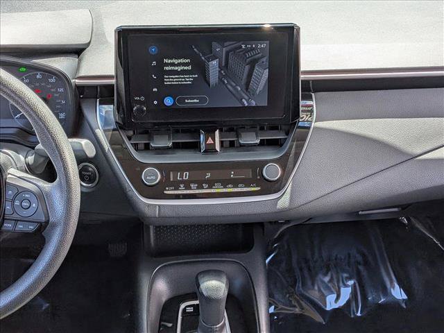 Used 2024 Toyota Corolla LE w/ LE Convenience Package FWD image 12